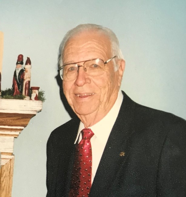 Obituary of Ralph E Chalender