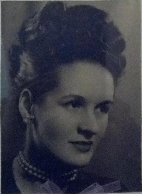 Obituary of Monica Fran E Savage