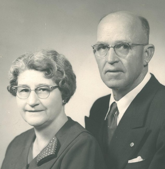 Obituary of Edna M. Secrest Hinkle