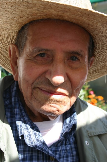 Obituario de Antonio A. Villalobos