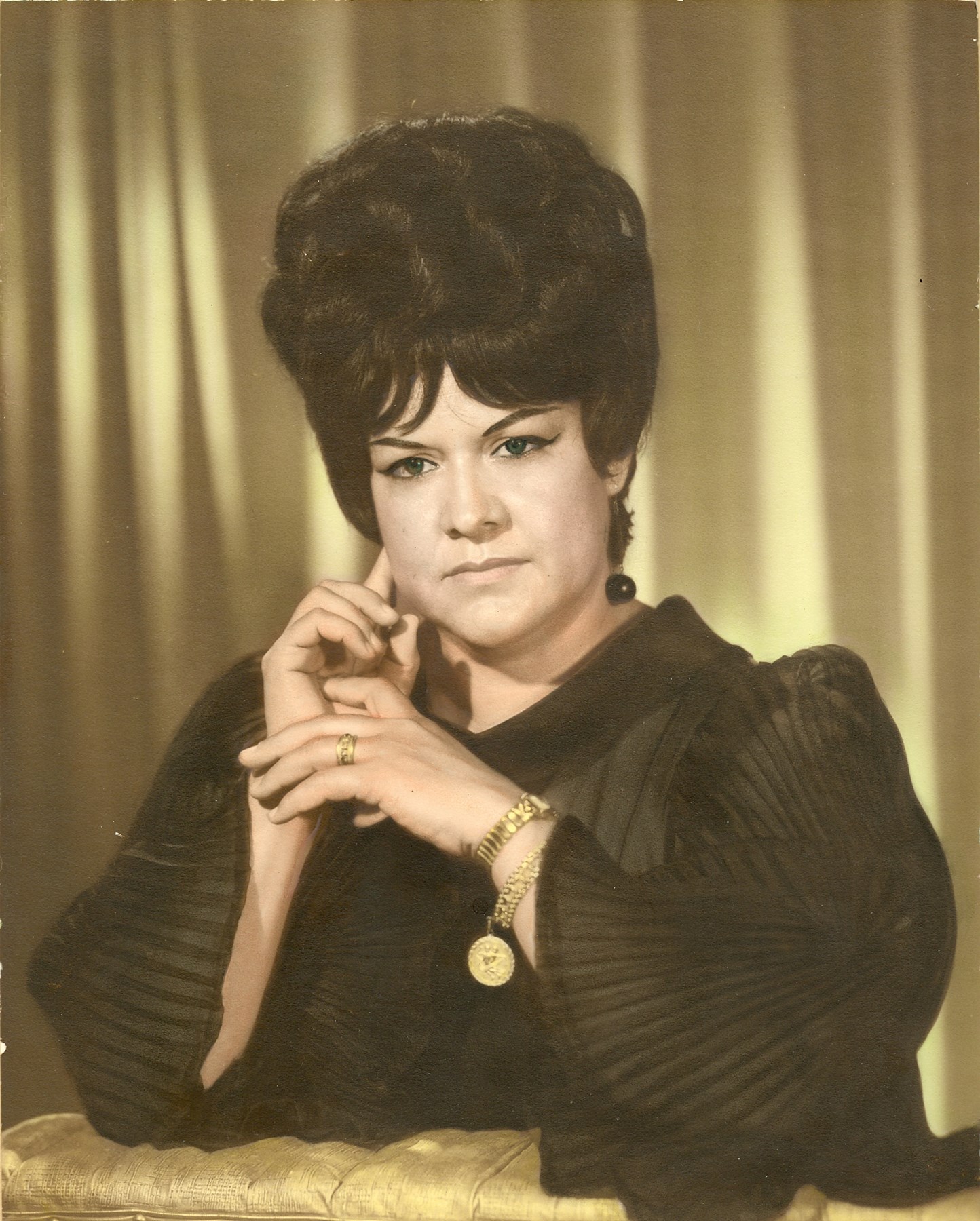 Obituary of Maria E. Contreras