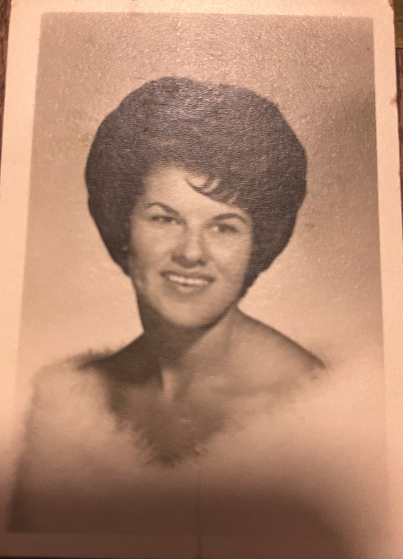 Obituary of Sandra Kummerling Wall