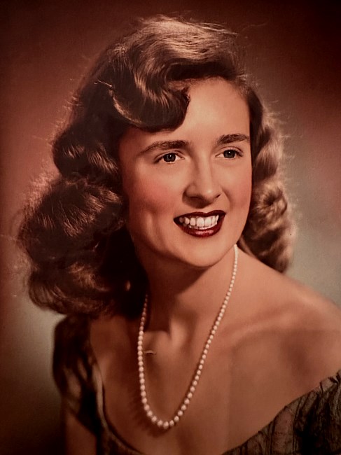 Obituary of Gloria Maxwell