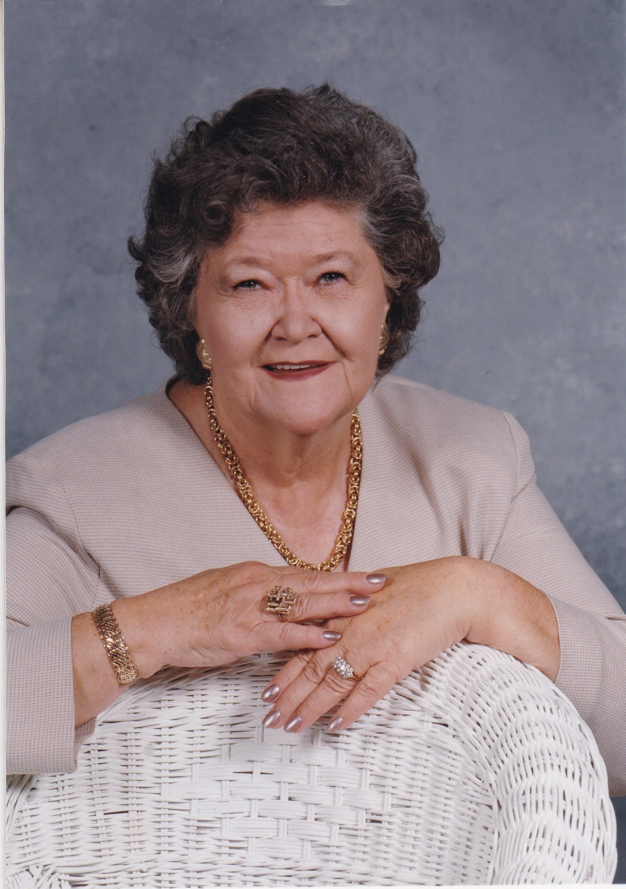 Obituary of Martha Eugenia Velasquez