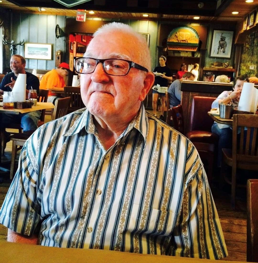 Avis de décès de CW3 (Ret.) Robert L. Weekley