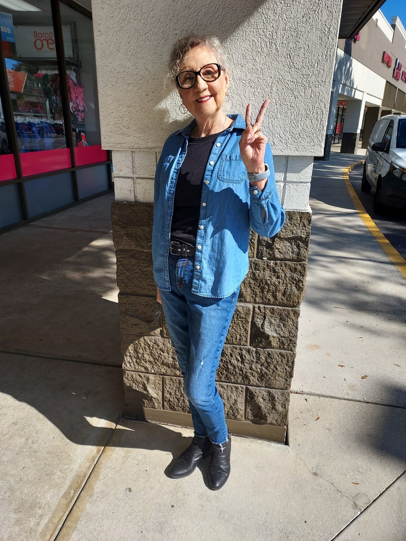 Obituario de Linda Dale Hollis Shattles