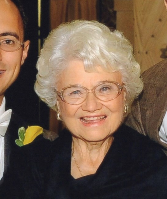 Obituary of Colleen Mann Lewis