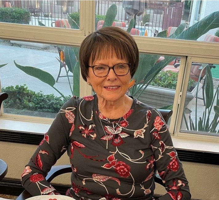 Obituary of Lana J Lucero