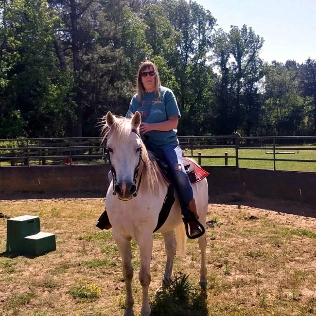 Obituary of Doreen Elizabeth Lucas