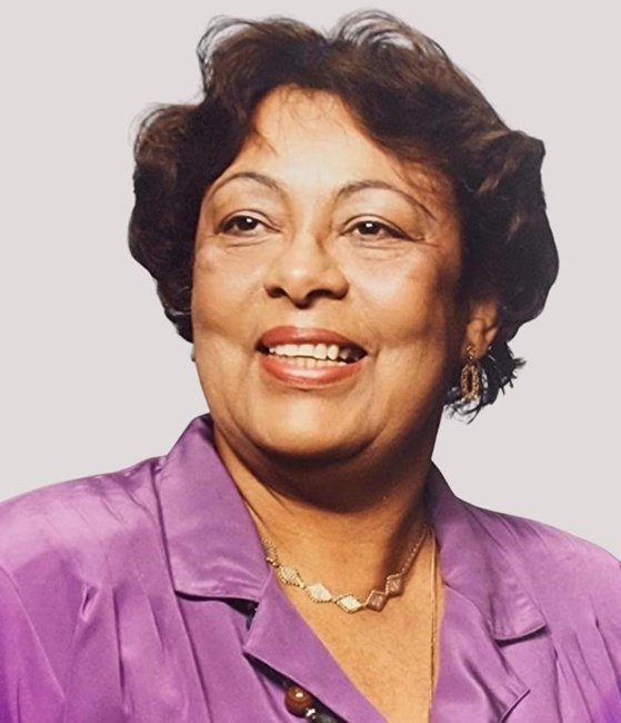 Obituary of Hazel Elaine Tomlinson