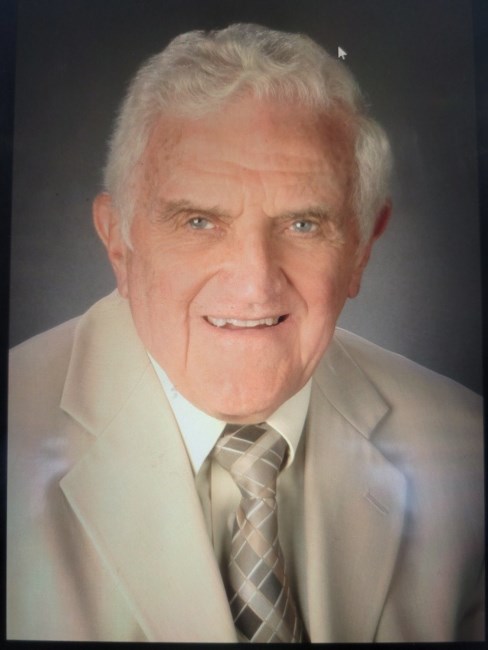 Obituario de Robert H. Jones