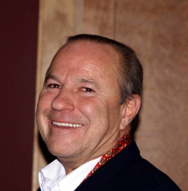 Obituario de Douglas Ross Dore