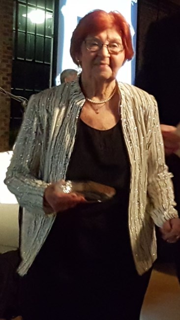 Obituary of Maria Laroque