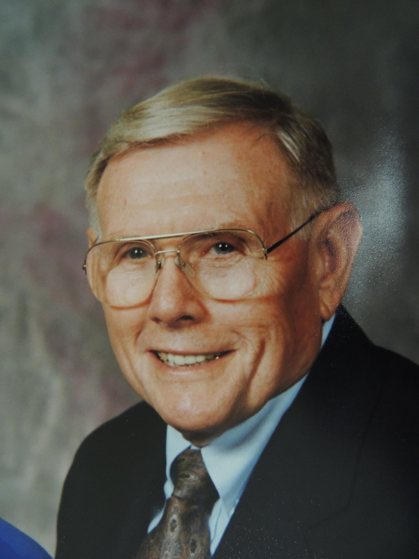 Obituary of Richard E. Willis