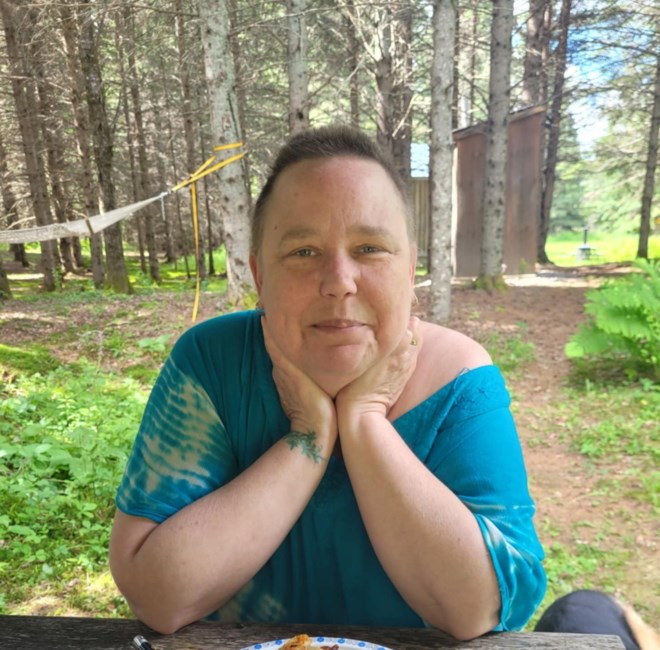 Obituary of Theresa van der Donk