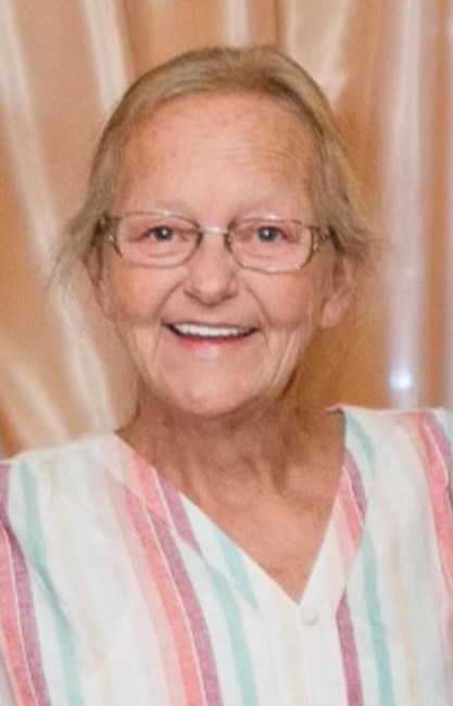 Obituary of Lisa Carol Mayes