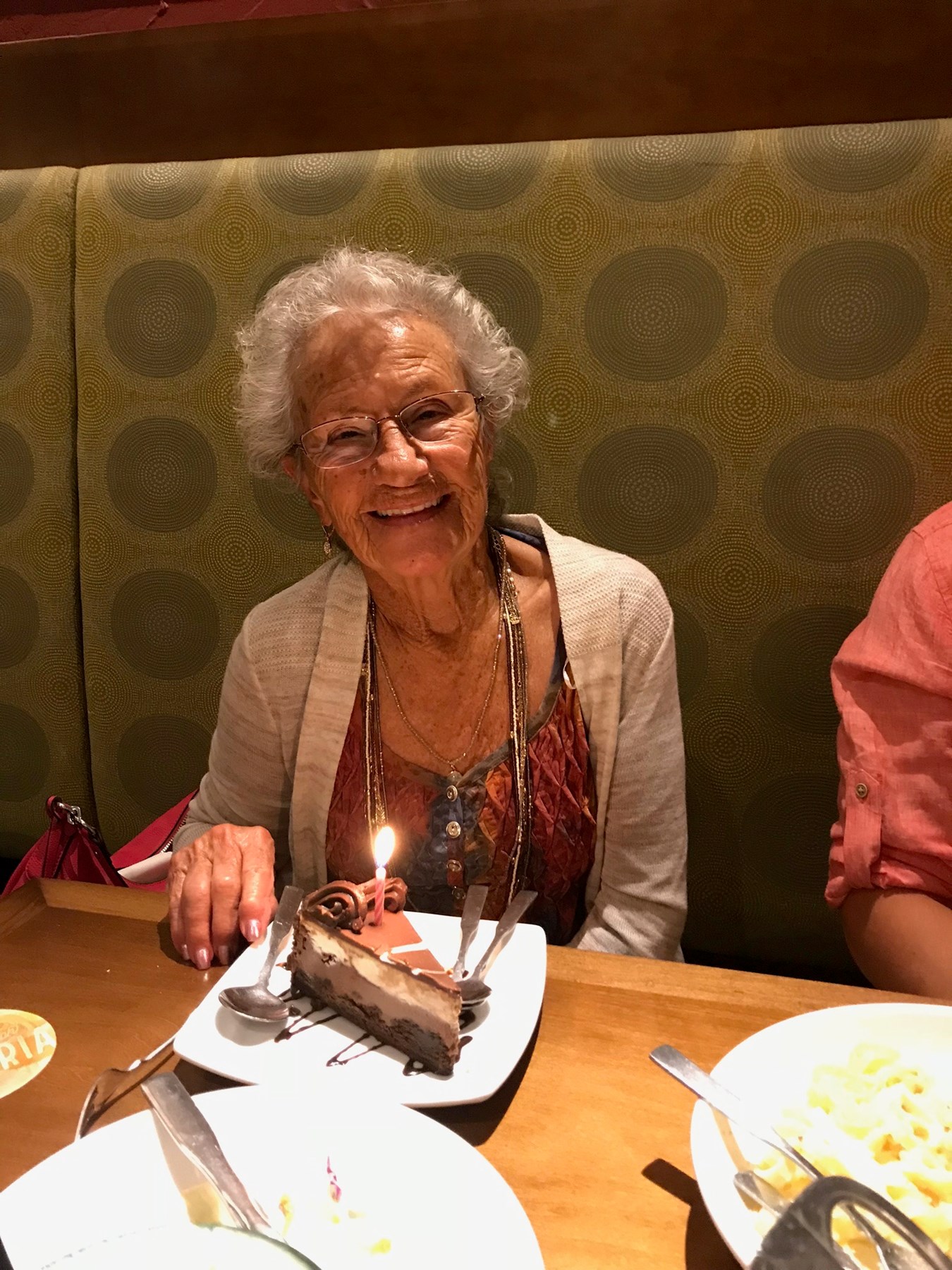 Obituario de Ella B Shipman