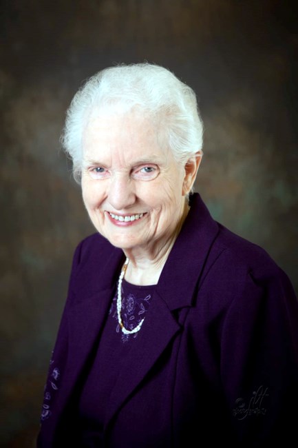 Obituary of Estelle Perry Hilton