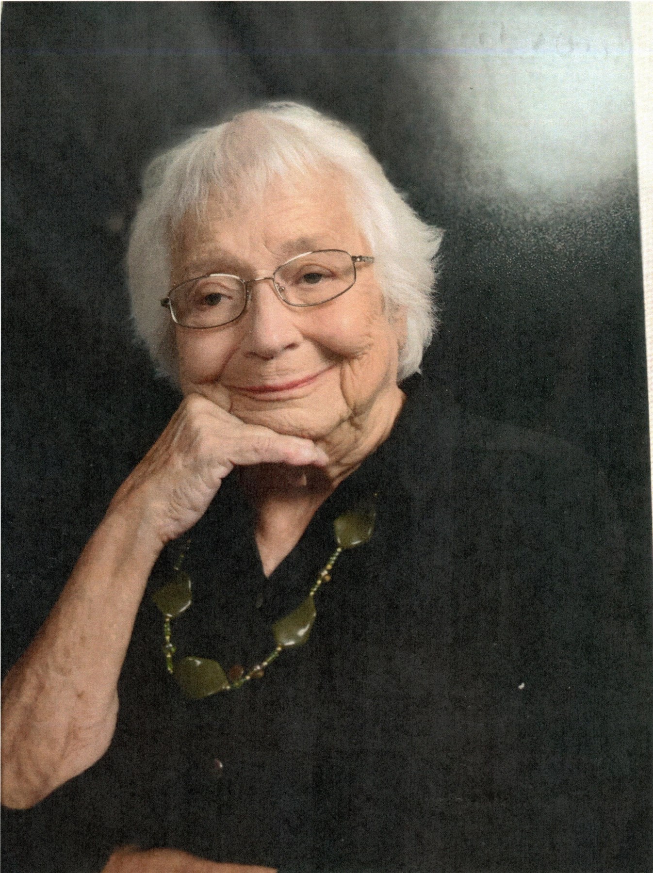 Obituary of Mary Gwendolyn Ouellette