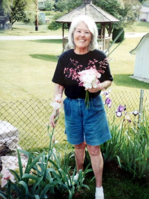 Obituary of Evelyn M. White