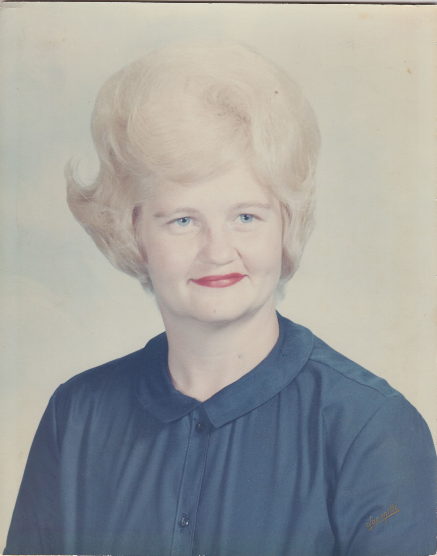 Obituary of Jean Elizabeth Helton