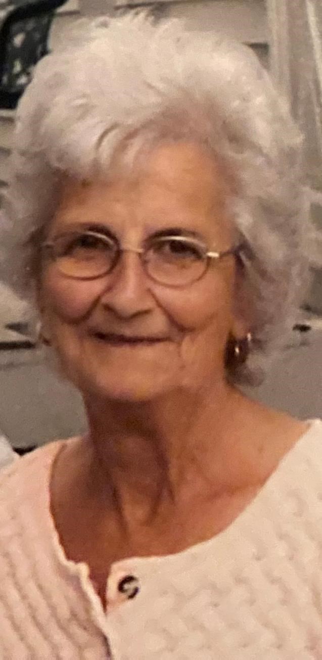 Obituary of Bernice Olga (Small) Earle