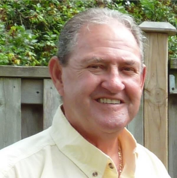 Obituario de John Francis Hall