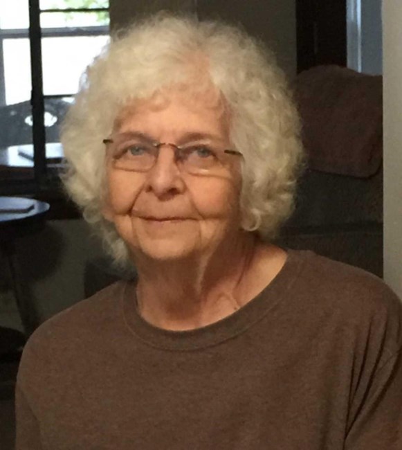 Obituary of Lynn Ann Applegate