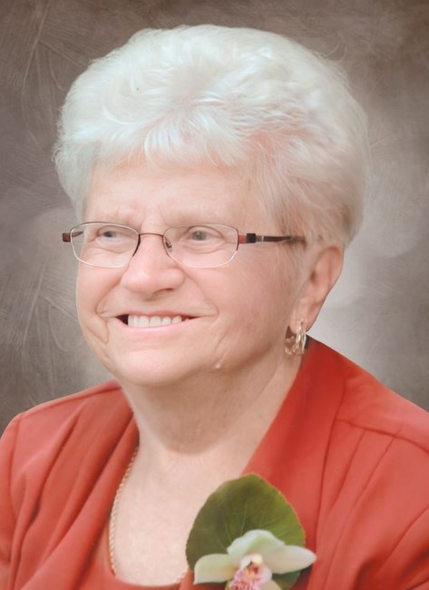 Obituary of Boleslawa Twardowski Houle