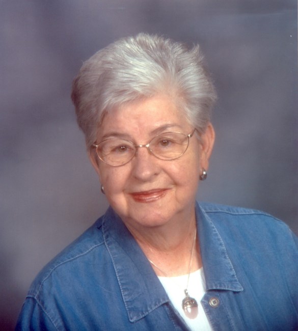 Obituary of Corrine M Hilde