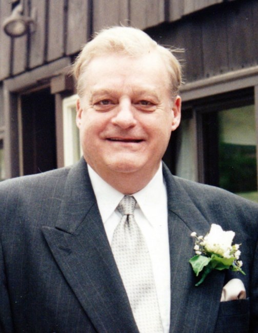 Obituario de William Homer Lucas